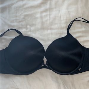 Victoria's Secret very sexy push up bra🔥